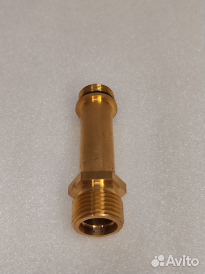 Штуцер водяного узла 18мм