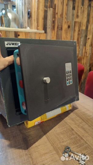 Сейф juwel 4553