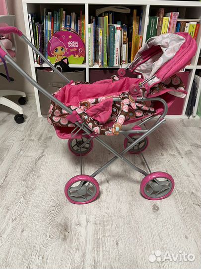 Коляска кукольная