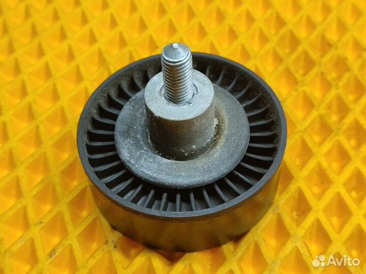 Ролик обводной навесного оборудования Audi A6 C7