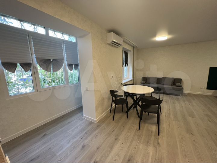 Квартира-студия, 45 м², 1/5 эт.