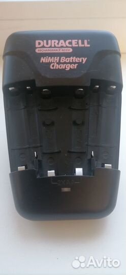 Зарядное устройство для пальчиковых аккумуляторов