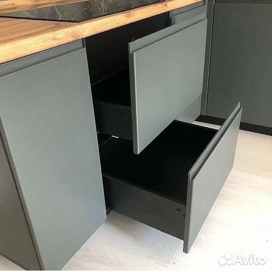 Кухни на заказ. Своё производство