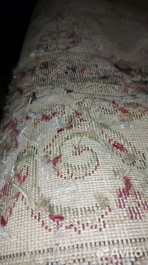 Ковёр шерстяной