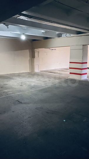Машиноместо, 15 м²
