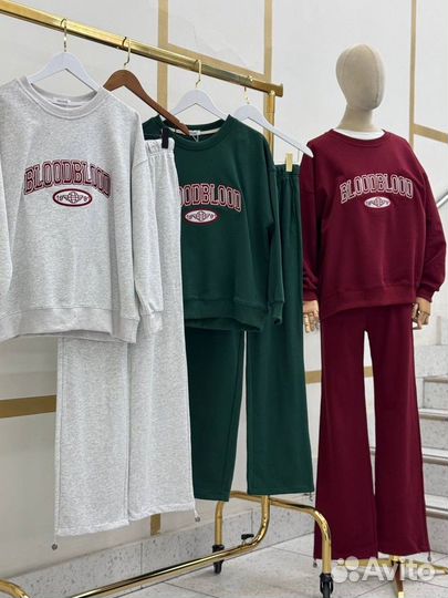 Костюм спортивный