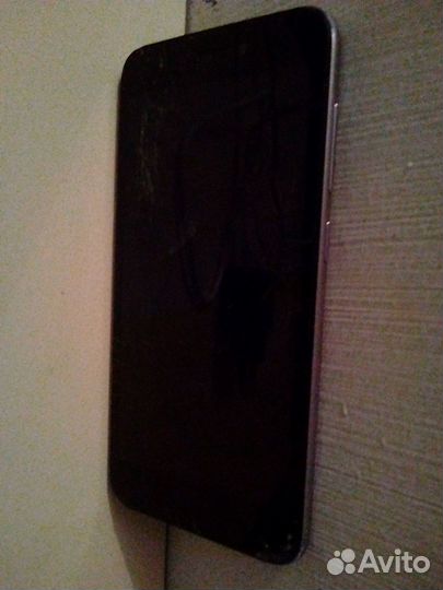 Xiaomi Redmi 5, 2/16 ГБ