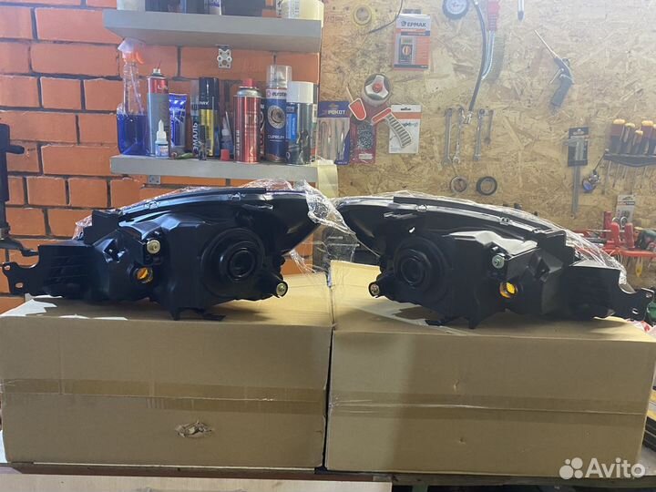 Фара mitsubishi lancer 9 новая