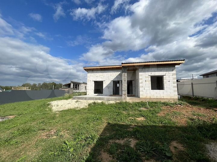 Дом 72 м² на участке 8 сот.