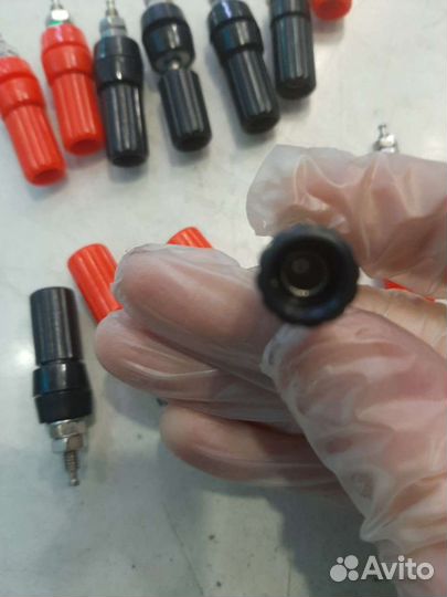 Гнездо под акустический штекер,банан