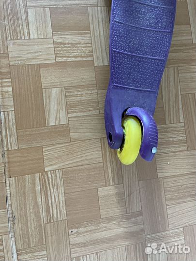 Самокат детский трехколесный