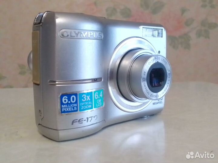 Цифровой фотоаппарат 