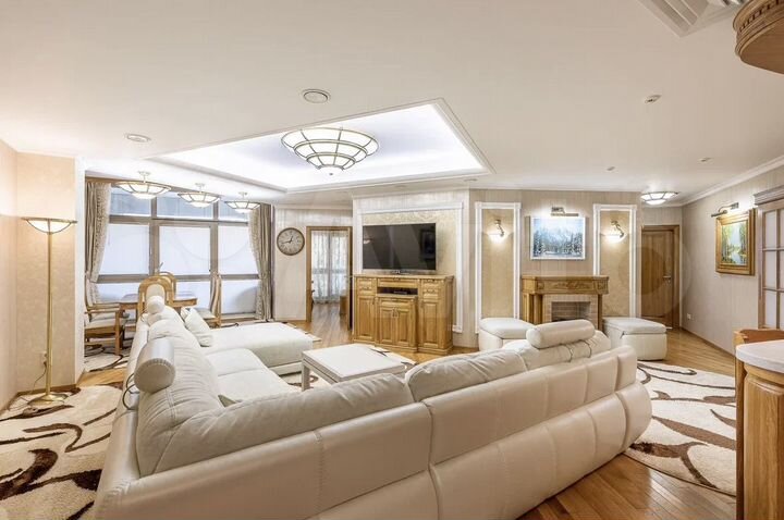 4-к. квартира, 170 м², 14/22 эт.