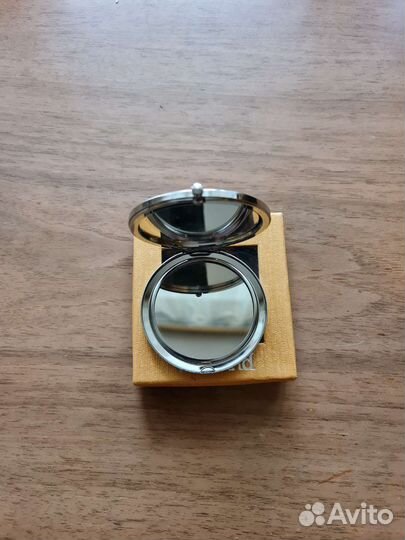 Сувенир из Тайланда зеркальце