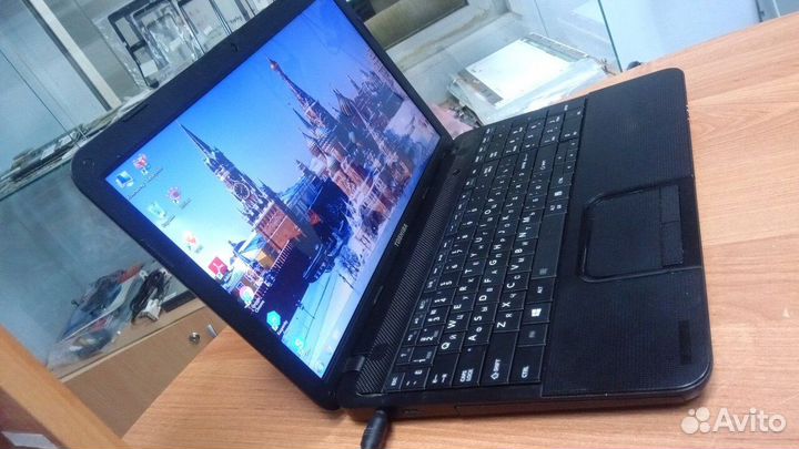 Ноутбук toshiba c850-c5k по запчастям