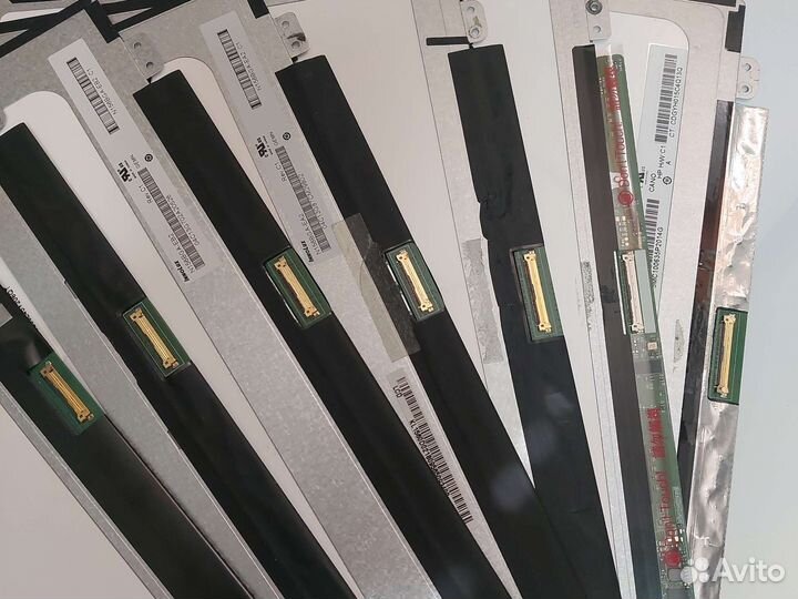 Матрицы для ноутбуков 15.6 стандартные