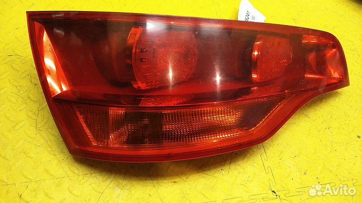 Фонарь задний Q7 (4L)