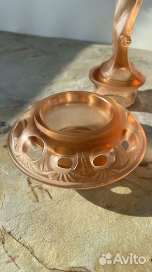 Стеклянная статуэтка роузбол