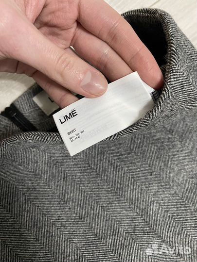 Трендовая мини юбка lime