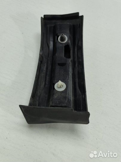 Молдинг бампера задний правый Opel Zafira A 2002