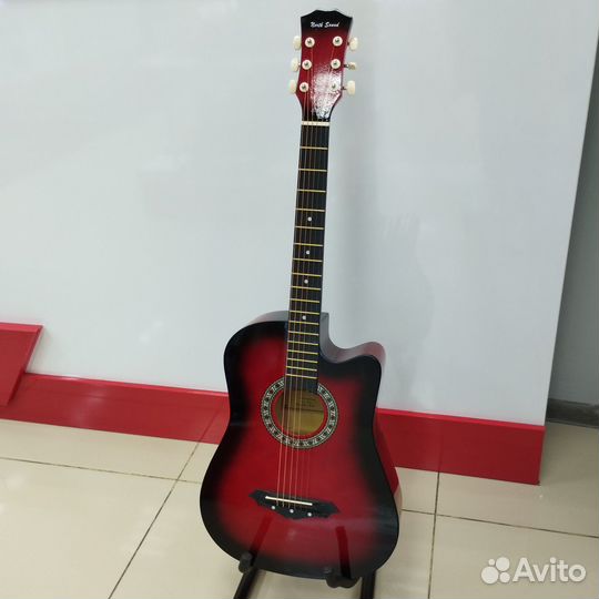 Акустическая гитара