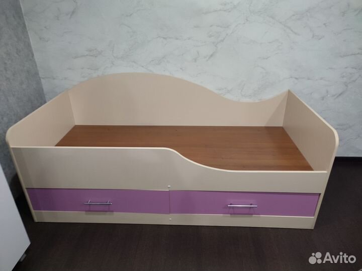 Кровать детская