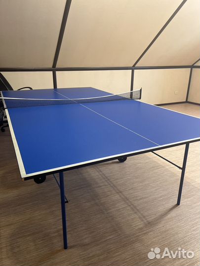 Теннисный стол