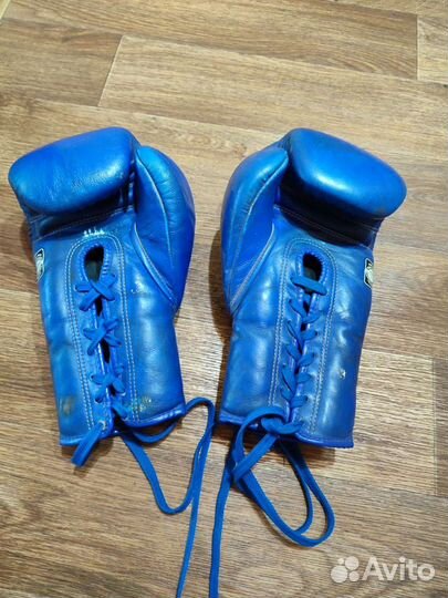 Боксерские перчатки twins 16