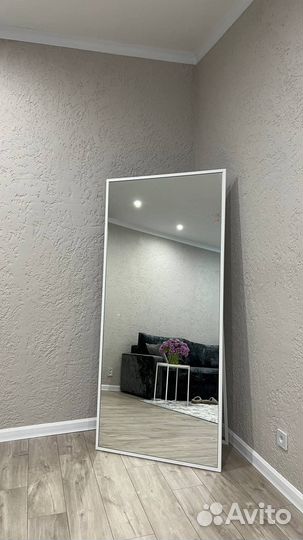 Зеркало интерьерное