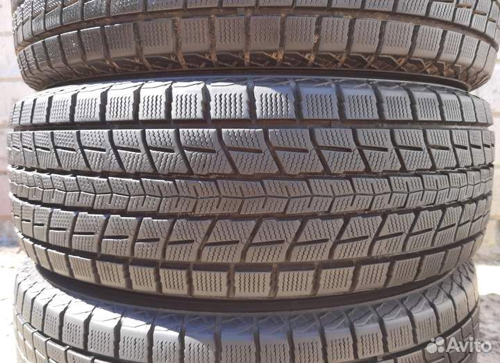 Dunlop Winter Maxx SJ8 225/65 R17 97T