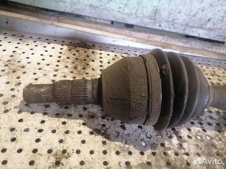 Привод передний правый Opel Insignia