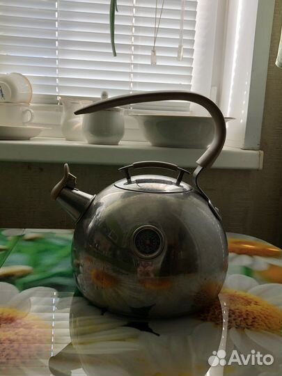 Чайник со свистком