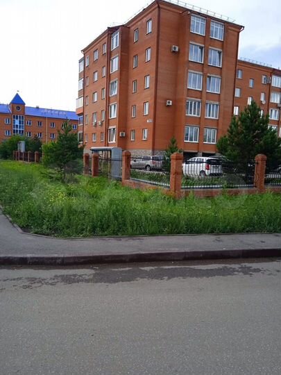 2-к. квартира, 71,9 м², 2/5 эт.