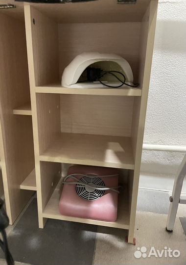 Стол для маникюра