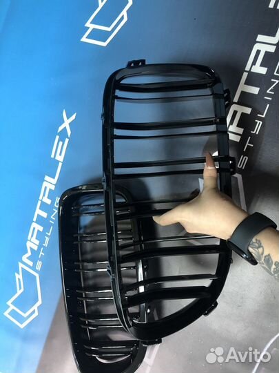 Решетка радиатора BMW F10 M стиль, глянец