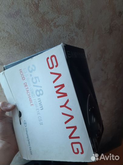 Объектив samyang 3.5/8 MM fisheye для canon