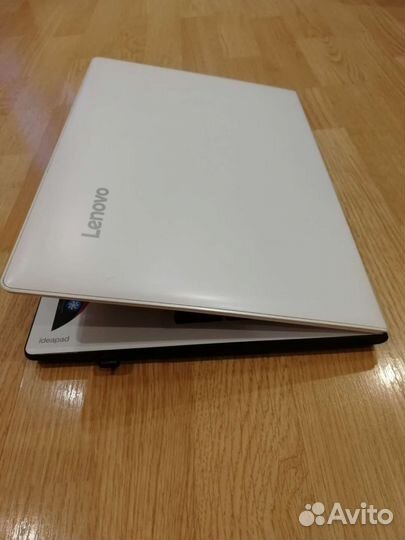 Ноутбук lenovo