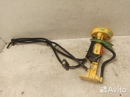 Датчик уровня топлива 16117195473