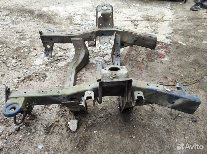 Передняя часть рамы Ssang Yong Kyron