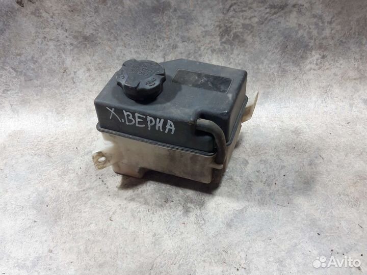 Бачок расширитель Хундай Верна