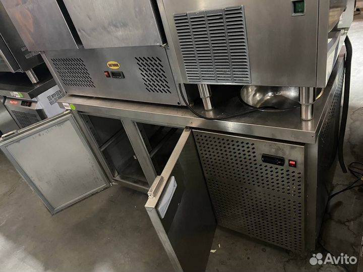 Холодильный стол с мойкой