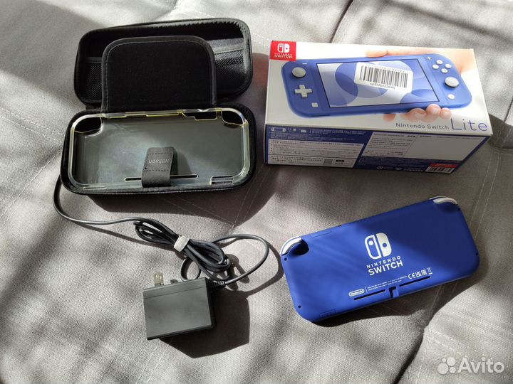 Чипованная Nintendo Switch lite 128+32 Гб