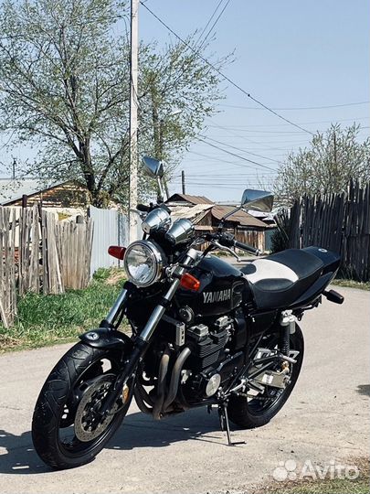 Yamaha xjr 400