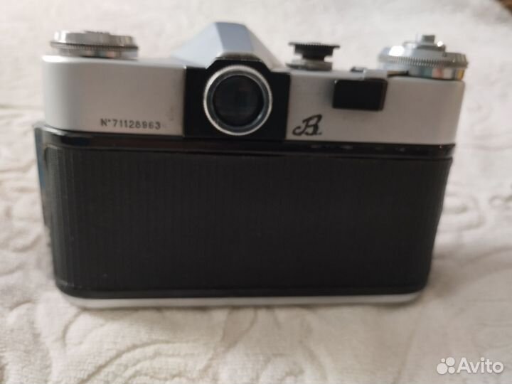 Плёночный фотоаппарат zenit-в