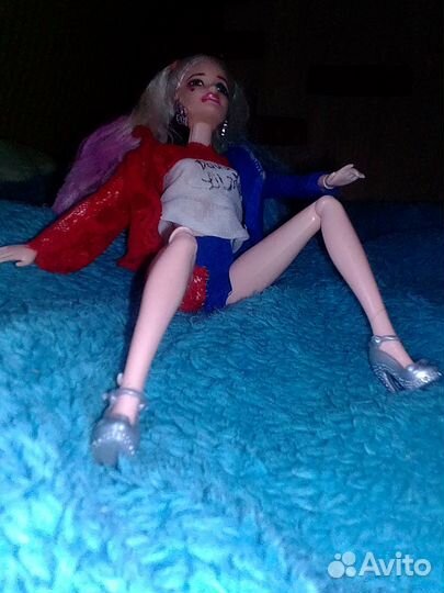 Барби безграничные движения. Харли Квин