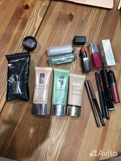 Косметика тени, карандаши, помада MAC