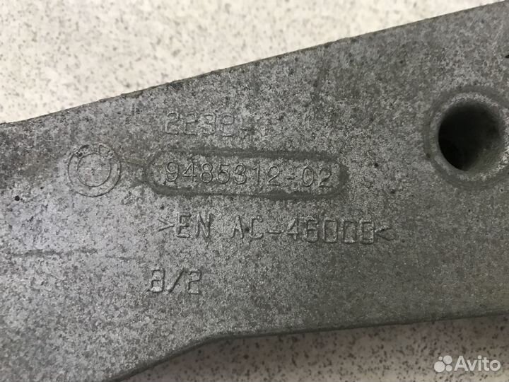 Кронштейн раздатки Bmw 5 G31 2021