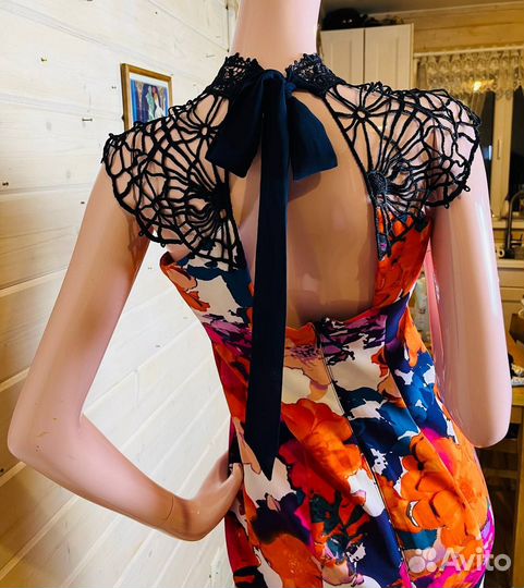 Платье женское вечернее Kardashian Kollection