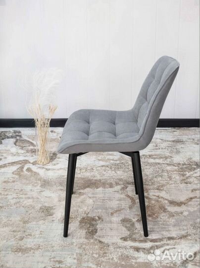 Кухонные стулья новые разные цвета