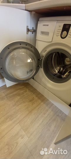 Продам стиральную машинку